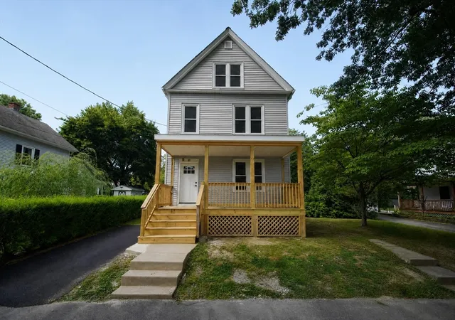 1st image of 10 Elm St, South Hadley, MA 01075 | MLS# 73566227