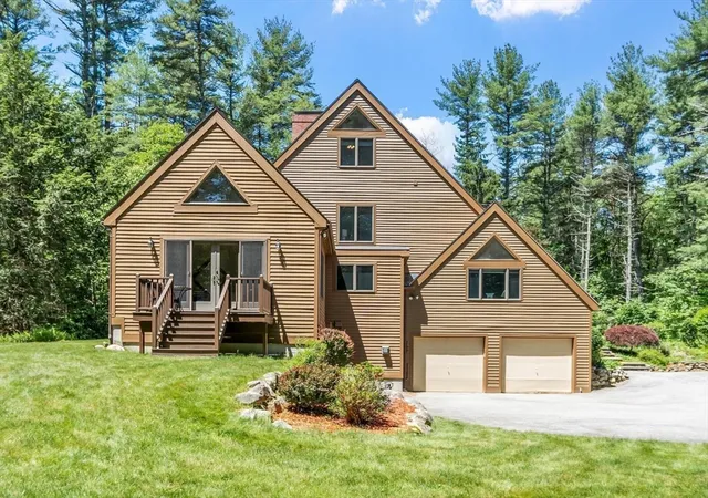 3rd image of 78 Carroll Dr, Carlisle, MA 01741 | MLS# 73533615
