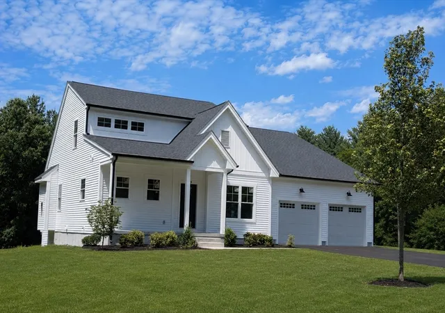 Homes for sale in Upton, MA | 19 West Main Street, Upton, MA 01568 | MLS# 73547396