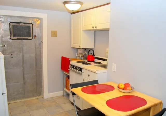 Homes for sale in Boston, MA | 3 Goodwin Pl, Boston, MA 02114
