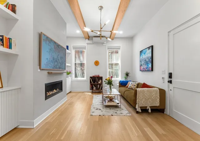 Homes for sale in Boston, MA | 54 E Springfield St #1, Boston, MA 02118 | MLS# 73509478