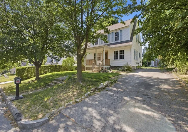 Photo 3 of Sale Pending at 6 Ashburnham Rd, Worcester, MA 01606 | MLS# 73538932 | Listing updated on 2026-08-11