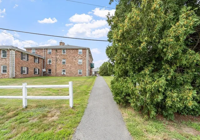 Photo 3 of Sale Pending at 160 Tyngsboro Rd #12c, North Chelmsford, MA 01863 | MLS# 73562661 | Listing updated on 2026-09-05
