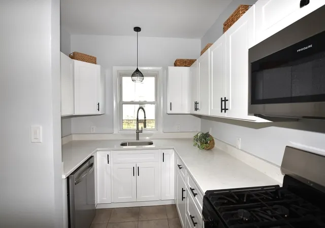Photo 3 of Sale Pending at 27 29 Highland St, Waltham, MA 02453 | MLS# 73560121 | Listing updated on 2026-08-27