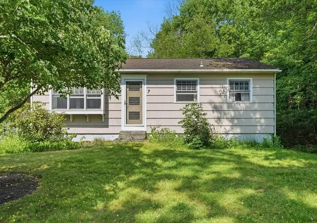 Homes for sale in Scituate, MA | 7 Hornbeam Rd, Scituate, MA 02066 | MLS# 73544758