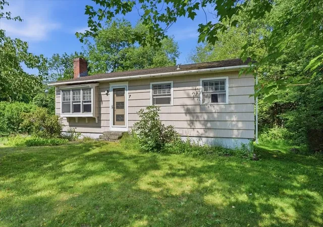 Homes for sale in Scituate, MA | 7 Hornbeam Rd, Scituate, MA 02066 | MLS# 73544758