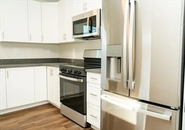 Photo 4 of Single family home for sale at 680 South E St, Holyoke, MA 01040 | MLS# 73518425 | Listing updated on 2026-05-17