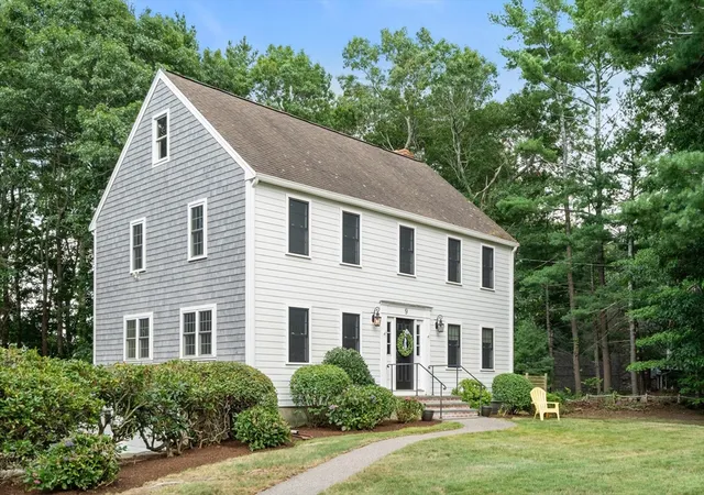 2nd image of 9 Moritz Rd, Marshfield, MA 02050 | MLS# 73565048