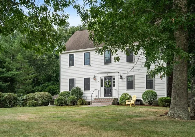 Photo 3 of Sale Pending at 9 Moritz Rd, Marshfield, MA 02050 | MLS# 73565048 | Listing updated on 2026-08-26