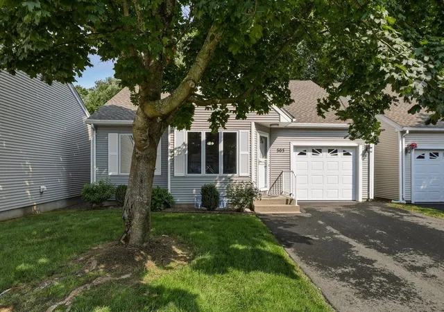 1st image of 505 Alvord Pl #505, South Hadley, MA 01075 | MLS# 73553968