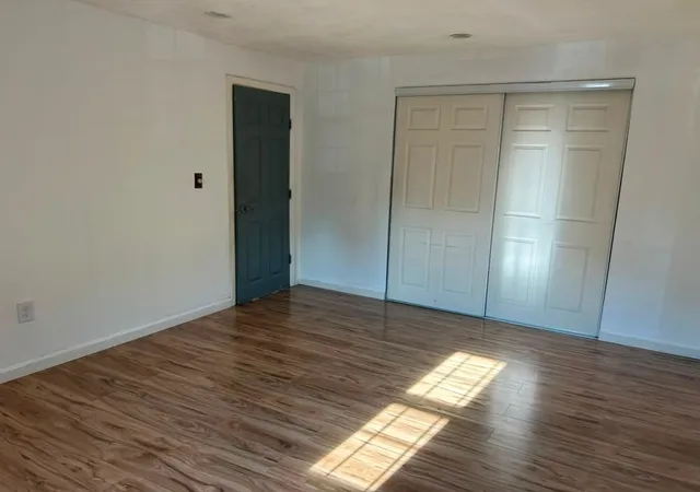 Listing Photo 4 - Condo for sale in building located at 109 Oak Ln, Brockton, MA 02301 - Unit #6