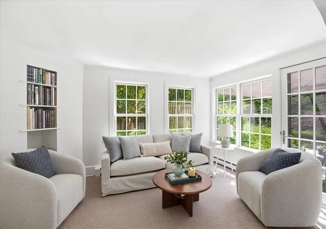 Photo 4 of Sale Pending at 879 Tremont St, Duxbury, MA 02332 | MLS# 73533195 | Listing updated on 2026-07-29
