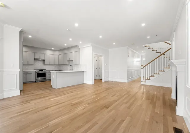 Listing Photo 4 - Condo for sale in building located at 24 Fellows Rd, Ipswich, MA 01938 - Unit #3