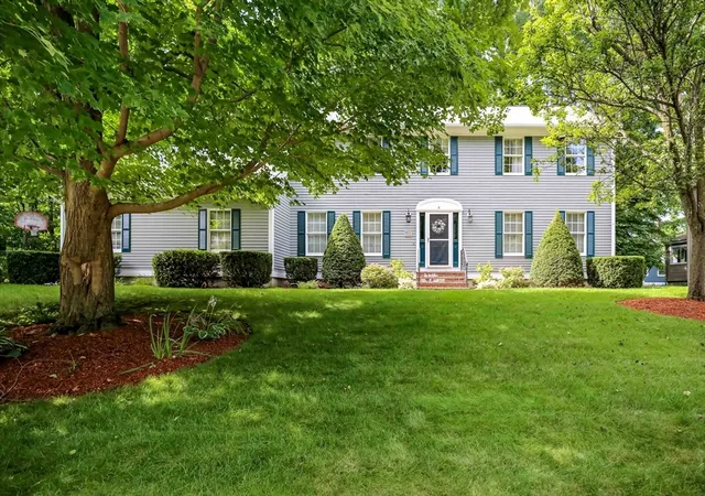 2nd image of 8 Tattan Farm Rd, Worcester, MA 01605 | MLS# 73560256