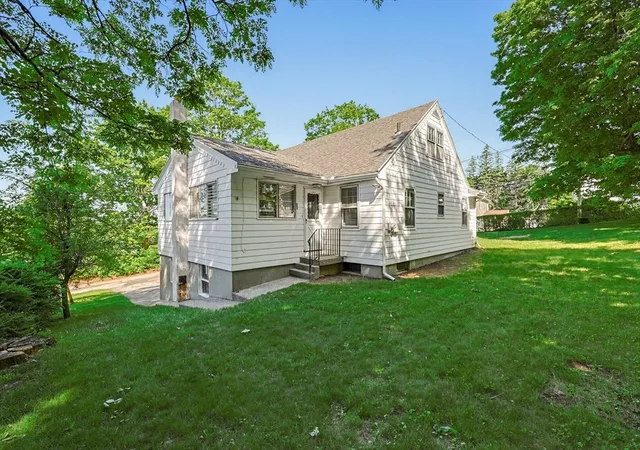 Homes for sale in Spencer, MA | 24 Cherry St, Spencer, MA 01562 | MLS# 73530787