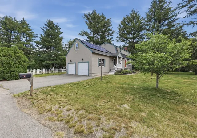 Homes for sale in Townsend, MA | 105 Main Street, Townsend, MA 01469 | MLS# 73538163