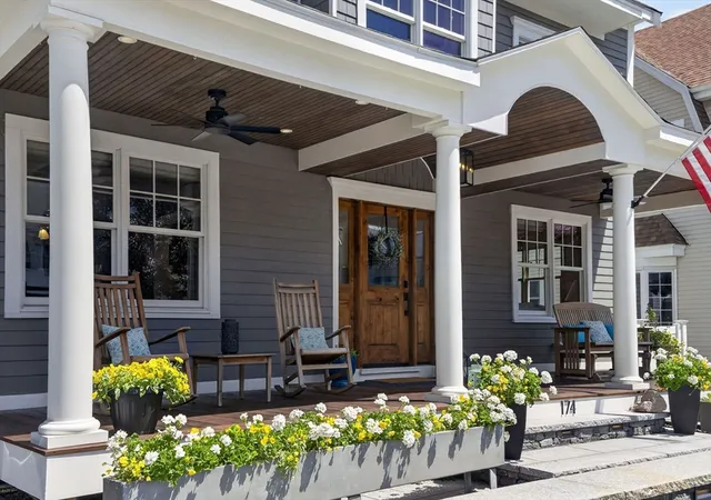 Photo 3 of Mansion for sale at 174 Bartlett Rd, Winthrop, MA 02152 | MLS# 73550891 | Listing updated on 2026-09-15