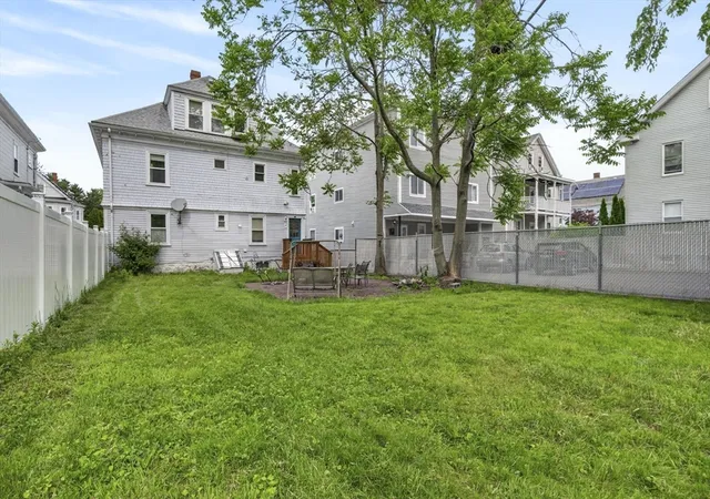 Homes for sale in Salem, MA | 21 Dunlap St, Salem, MA 01970 | Houzeo