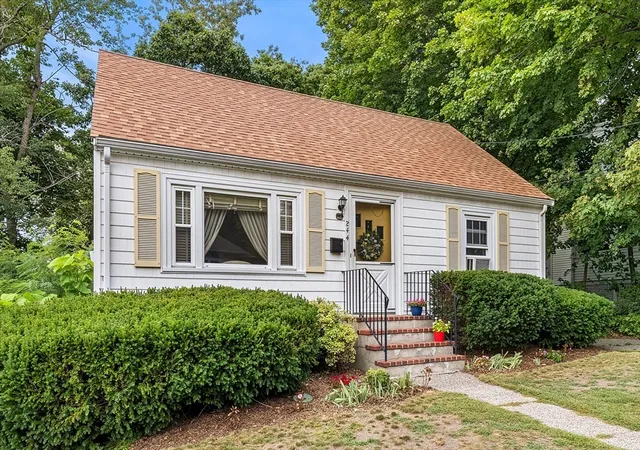 Photo 2 of Sale Pending at 244 Beech Ave, Melrose, MA 02176 | MLS# 73568539 | Listing updated on 2026-09-29