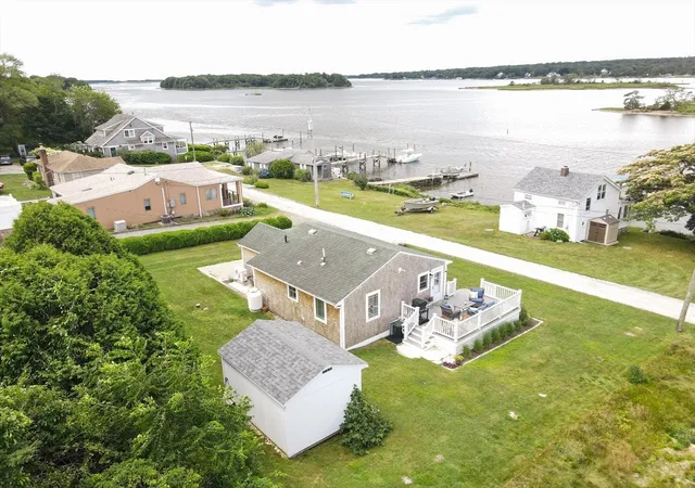 3rd image of 99 Sylvia Ln, Westport, MA 02790 | MLS# 73543642