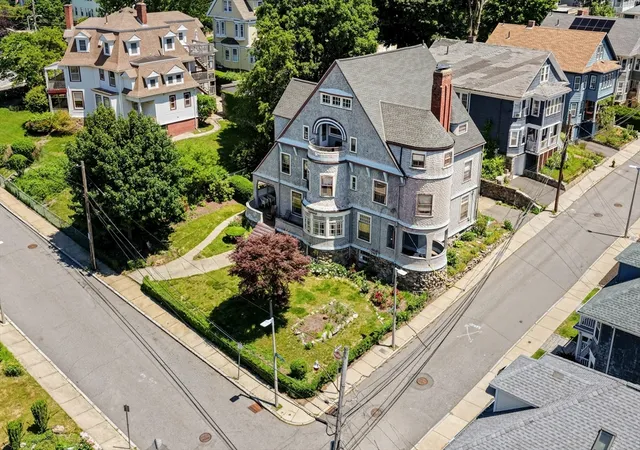2nd image of 15 Fairfax St, Dorchester Center, MA 02124 | MLS# 73539320