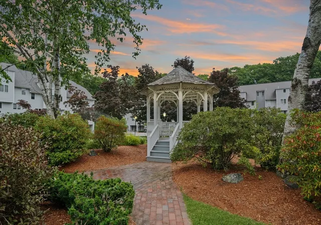 2nd image of 703 Sherwood Forest Ln #703, Saugus, MA 01906 | MLS# 73555854