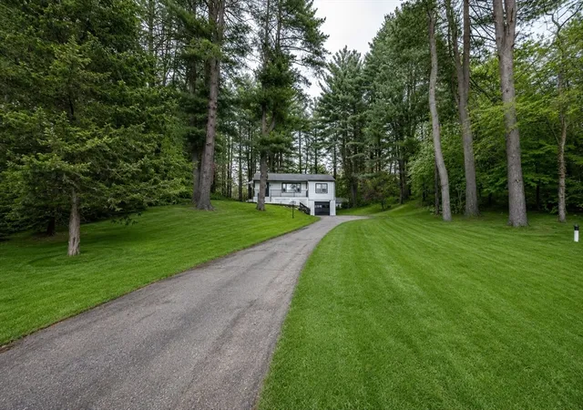 3rd image of 9 Bridge St, Medfield, MA 02052 | MLS# 73519475