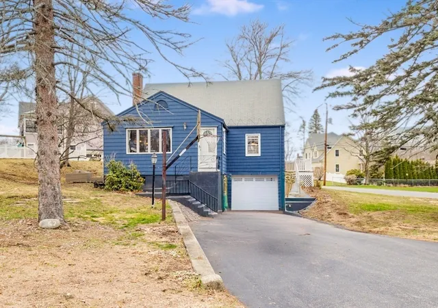 1st image of 52 Albemarle Ave, Lexington, MA 02420 | MLS# 73498329