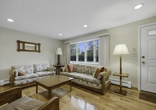 3rd image of 57 Prior Dr, Framingham, MA 01701 | MLS# 73555662
