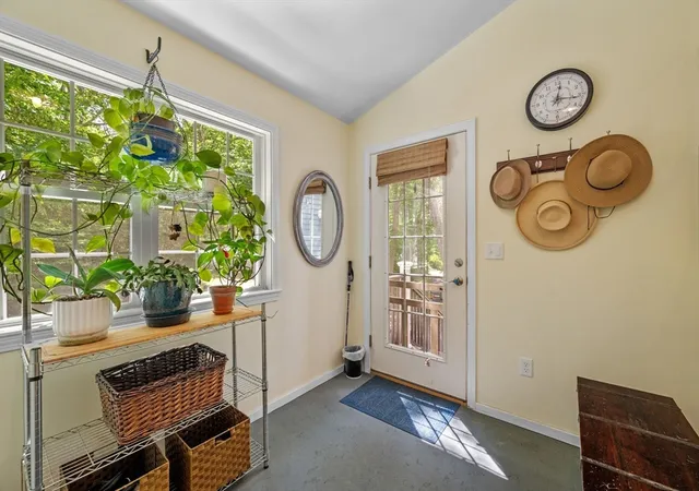 Photo 4 of Sale Pending at 19 Ridgewood Rd #19, Rockport, MA 01966 | MLS# 73560611 | Listing updated on 2026-09-18