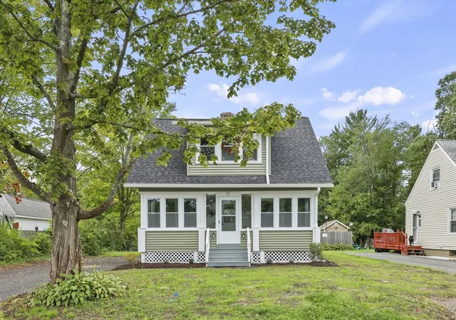 Photo 3 of Sale Pending at 71 Essex St, Pittsfield, MA 01201 | MLS# 73569982 | Listing updated on 2026-09-01