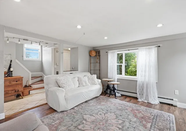 5th image of 9 Saunders Road, Lynn, MA 01904 | MLS# 73516719
