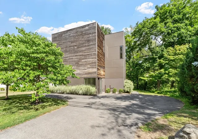 Photo 1 of Single family home for sale at 269 Sudbury Rd, Concord, MA 01742 | MLS# 73538656 | Listing updated on 2026-09-04