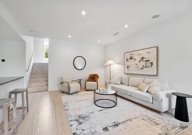 Photo 4 of Single family home for sale at 269 Sudbury Rd, Concord, MA 01742 | MLS# 73538656 | Listing updated on 2026-09-04