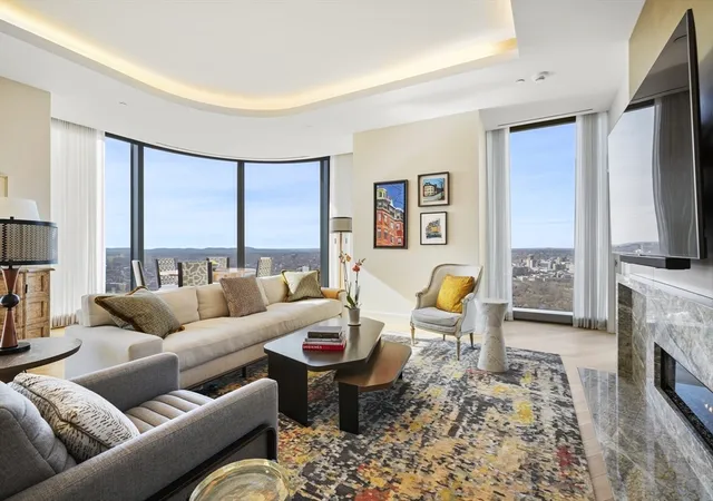 3rd image of Four Seasons Residence, Boston, MA 02115