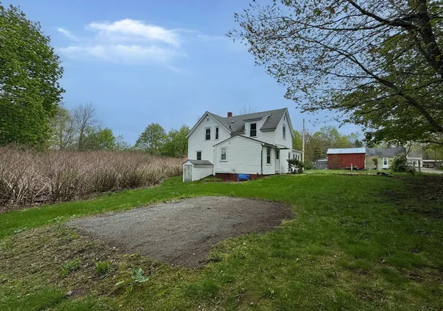 32nd image of 58 Emerald St, Winchendon, MA 01475 | MLS# 73567741