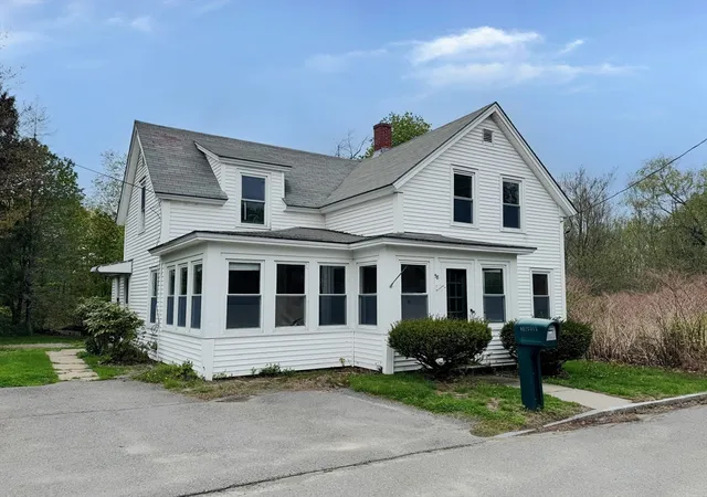 3rd image of 58 Emerald St, Winchendon, MA 01475 | MLS# 73567741