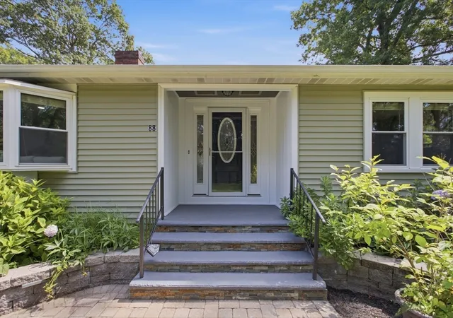 Photo 3 of Sale Pending at 88 Muller Rd, Burlington, MA 01803 | MLS# 73562559 | Listing updated on 2026-09-01