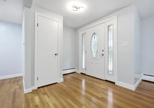 Photo 4 of Sale Pending at 88 Muller Rd, Burlington, MA 01803 | MLS# 73562559 | Listing updated on 2026-09-01