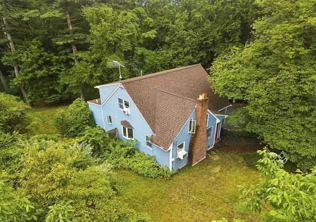22nd image of 412 Andover St, Georgetown, MA 01833 | MLS# 73559156