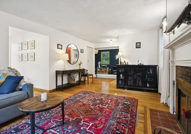 5th image of 412 Andover St, Georgetown, MA 01833 | MLS# 73559156