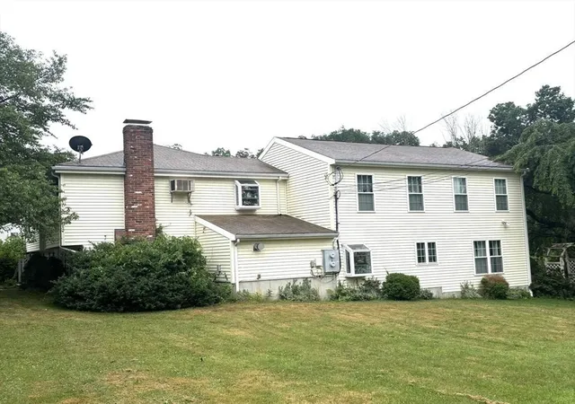 Homes for sale in North Attleboro, MA | 560 Allen Ave, North Attleboro, MA 02760 | MLS# 73546447