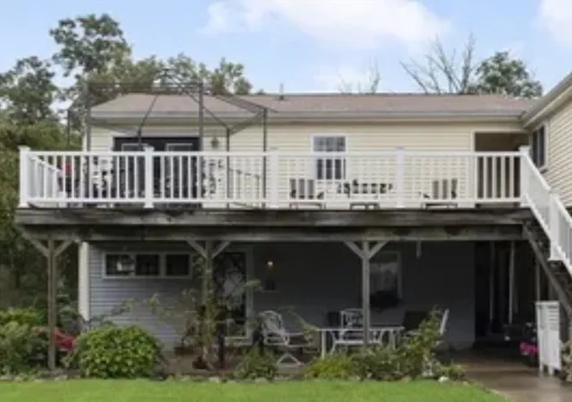Homes for sale in North Attleboro, MA | 560 Allen Ave, North Attleboro, MA 02760 | MLS# 73546447