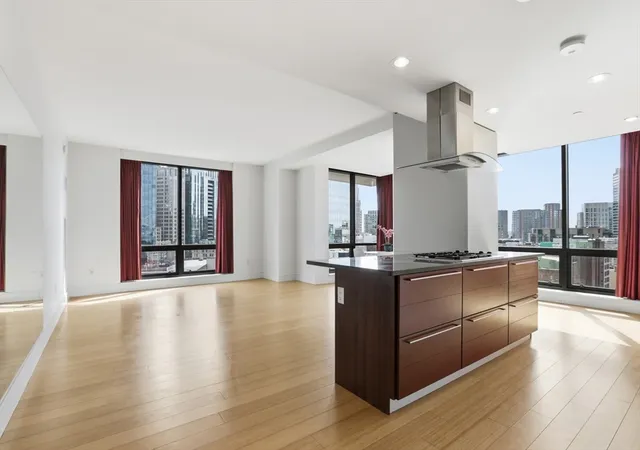 Homes for sale in Boston, MA | 45 Province St #1502, Boston, MA 02108 | MLS# 73498770