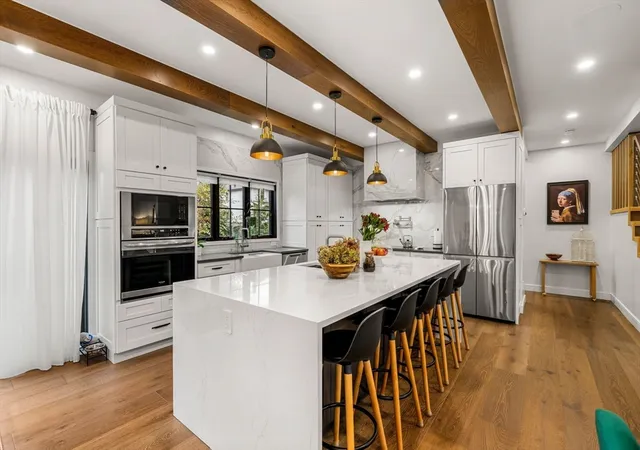 Photo 3 of Sale Pending at 122 Livingstone Ave, Beverly, MA 01915 | MLS# 73549152 | Listing updated on 2026-07-31