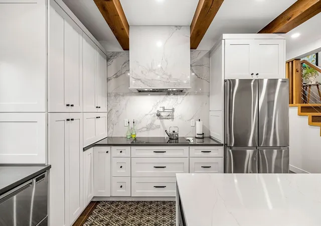 Photo 4 of Sale Pending at 122 Livingstone Ave, Beverly, MA 01915 | MLS# 73549152 | Listing updated on 2026-07-31
