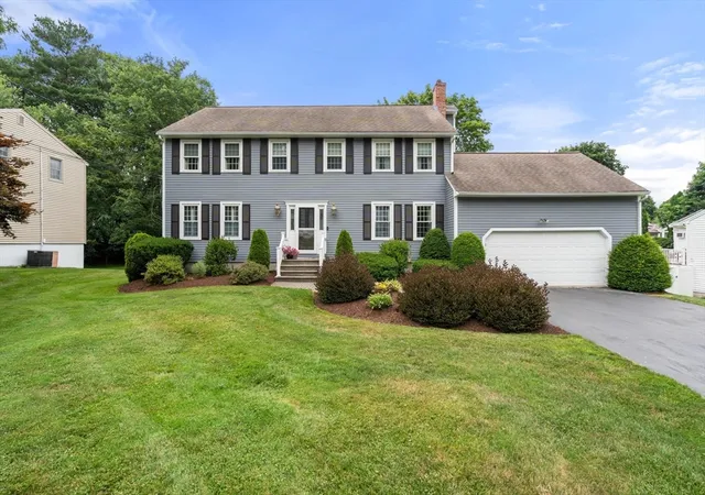 Homes for sale in Framingham, MA | 10 Gannon Ter, Framingham, MA 01702 | MLS# 73547099
