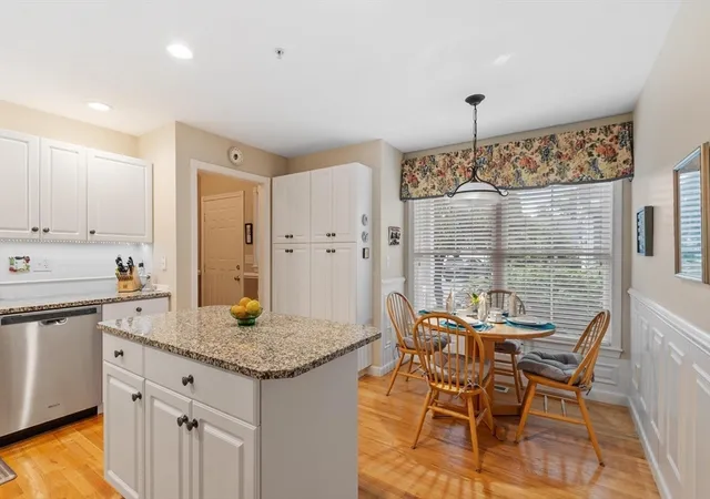 Photo 4 of Sale Pending at 7 Whispering Brk #7, Marlborough, MA 01752 | MLS# 73557963 | Listing updated on 2026-08-27