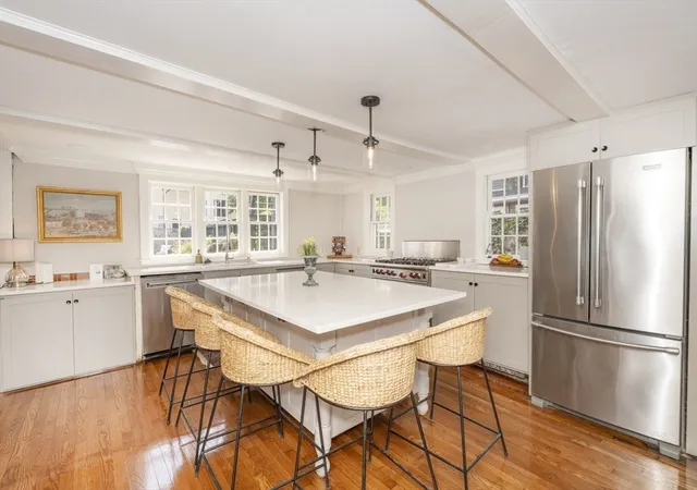 3rd image of 64 Prospect St, Newburyport, MA 01950 | MLS# 73522055