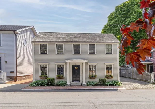 42nd image of 64 Prospect St, Newburyport, MA 01950 | MLS# 73522055